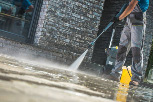 Professional Pressure Washing Services in Freeland, MI